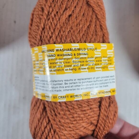 5 Skeins Spinnerin Vintage Tornado Wool Blend Discontinued Yarn in Color 11 - Picture 3 of 4